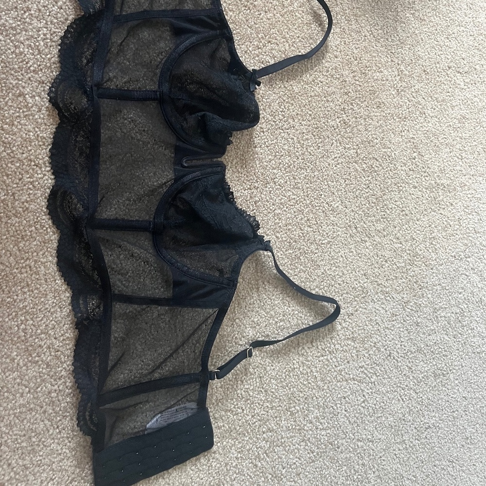 tank- small black, Lacey